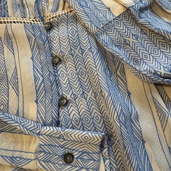 Dolan for Anthropologie “Odessa” Sheer Blouse in Size Medium - Picture 6 of 9